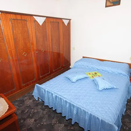 Apartments With Wifi Stivan, Cres - 382