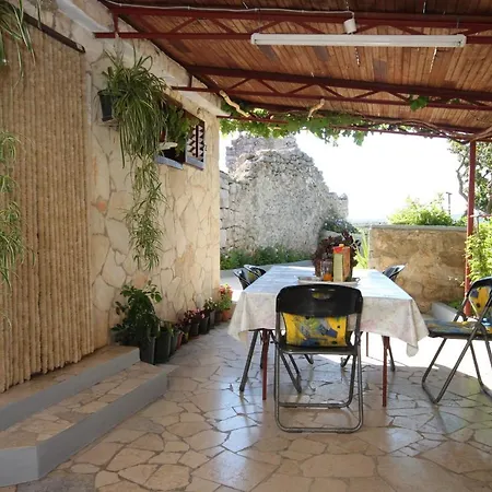Apartment With Wifi Stivan, Cres - 382