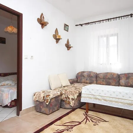 Apartments With Wifi Stivan, Cres - 382