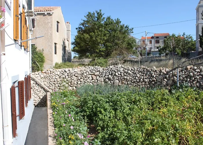 With Wifi Stivan, Cres - 382 Apartment *