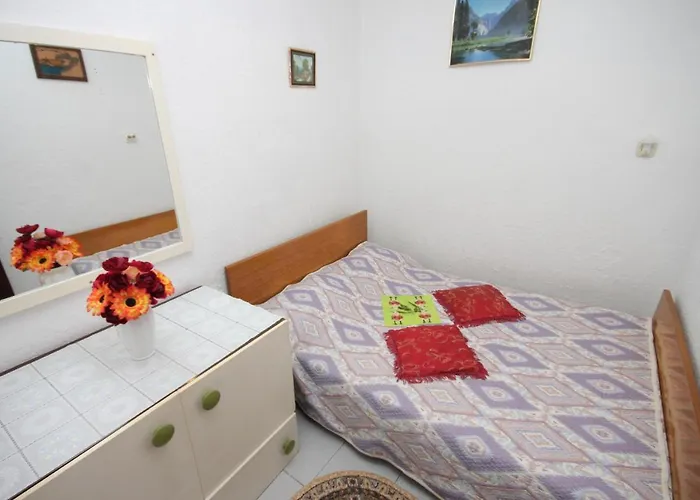 With Wifi Stivan, Cres - 382 Apartament