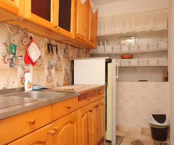 Apartment With Wifi Stivan, Cres - 382 *