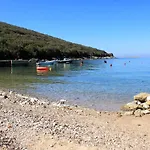 아파트 With Wifi Stivan, Cres - 382 *