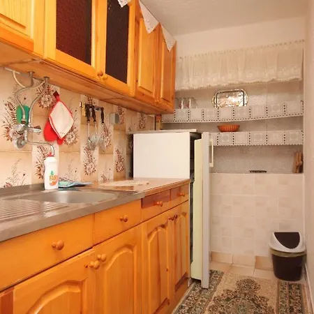 アパート With Wifi Stivan, Cres - 382 *