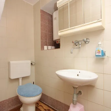 With Wifi Stivan, Cres - 382